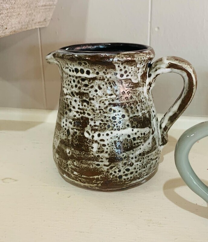 Brown Handle Pot Lg