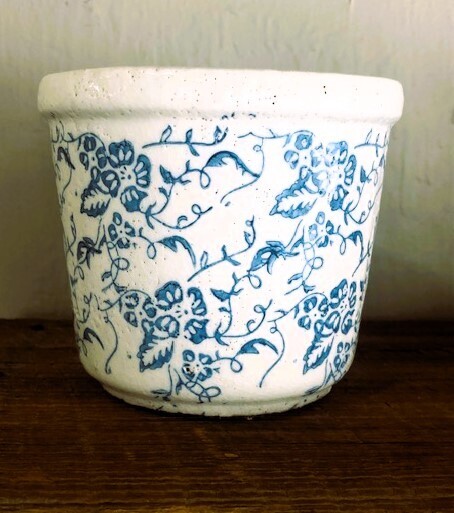 Vintage blue pot - large