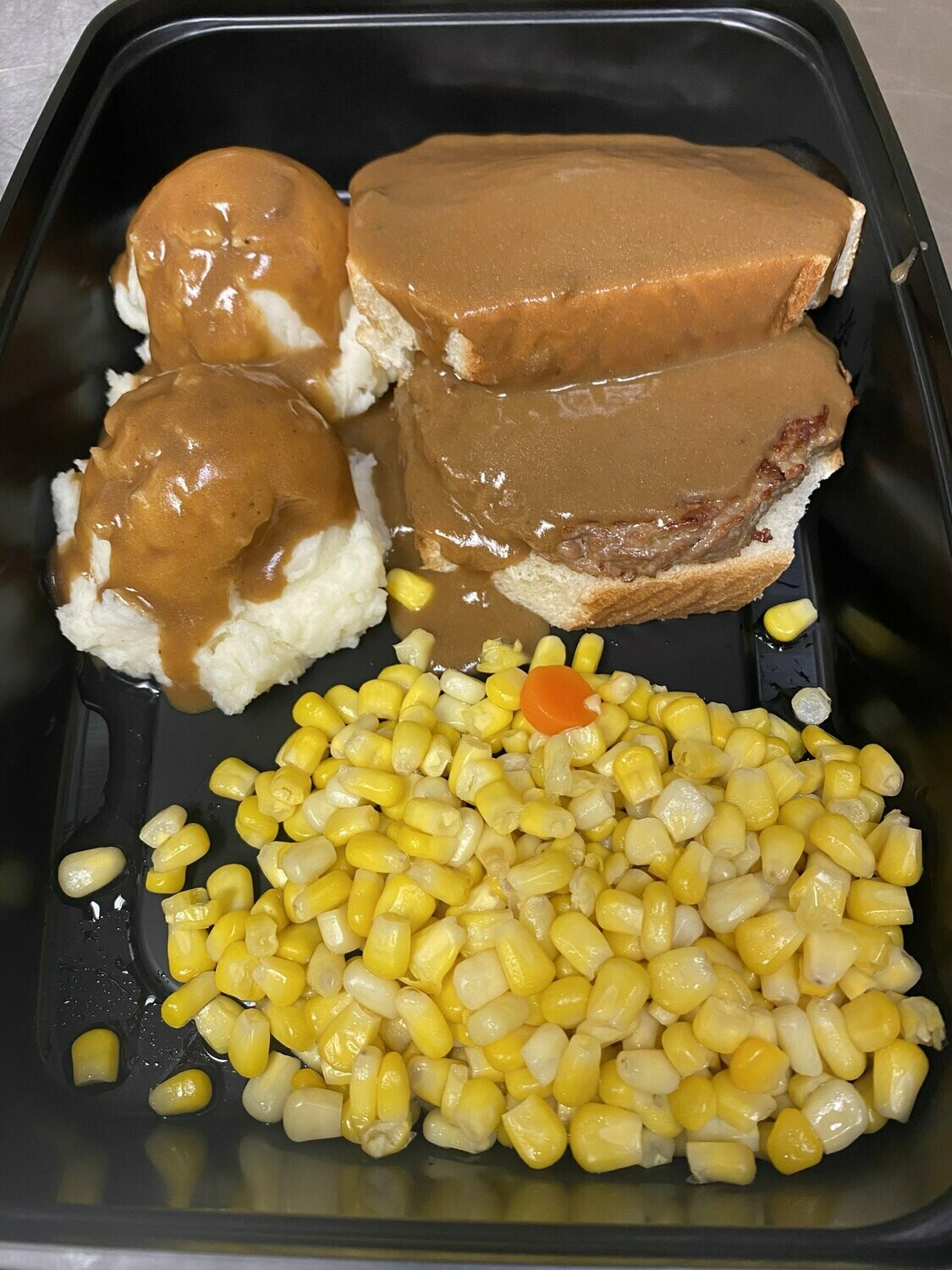 Hot hamburger sandwich