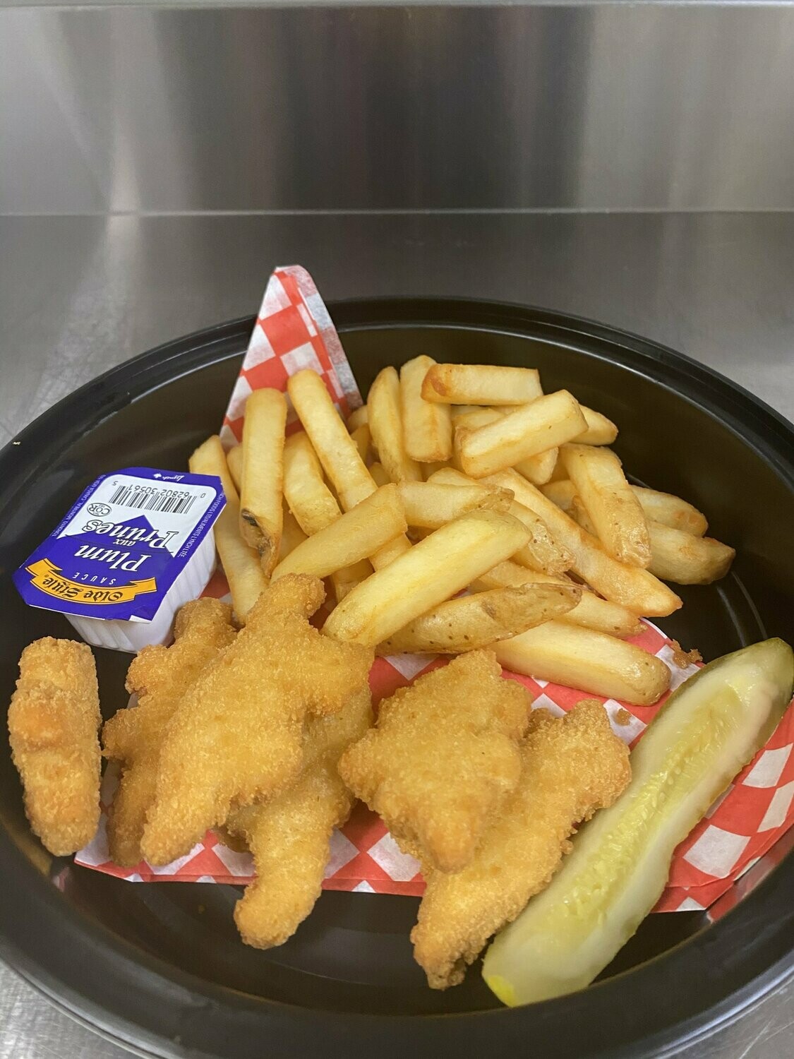 Kids Dino Nuggets & Fries