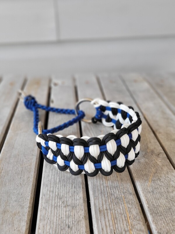 Custom wide collar