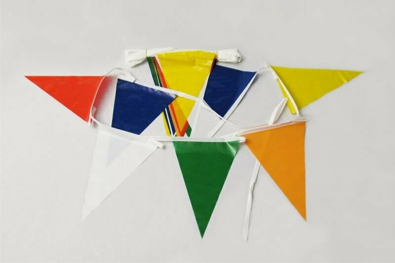 FESTONI COLORI ASSORTITI IN PLASTICA DA 10 MT. CONF. 10PZ.