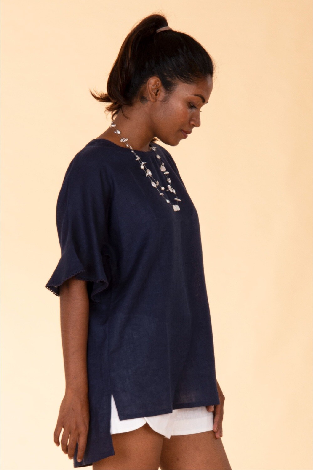 FRILL SLEEVE BLOUSE