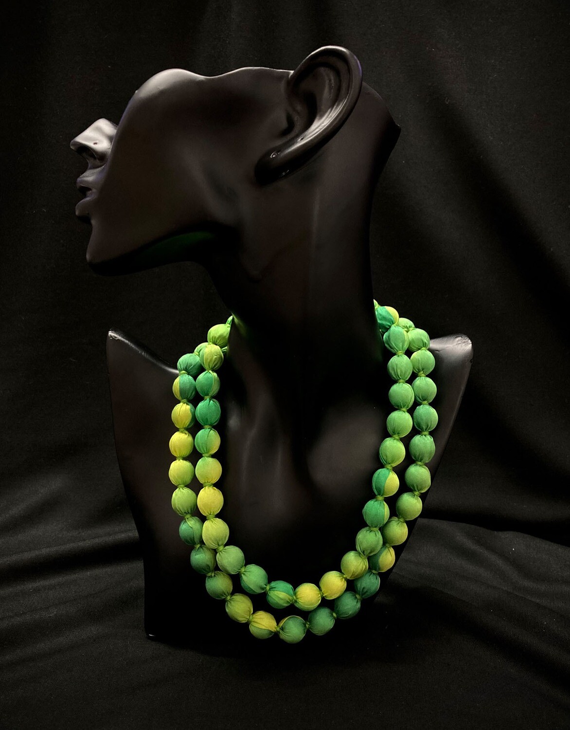 DOUBLE LINE BEADS H.P