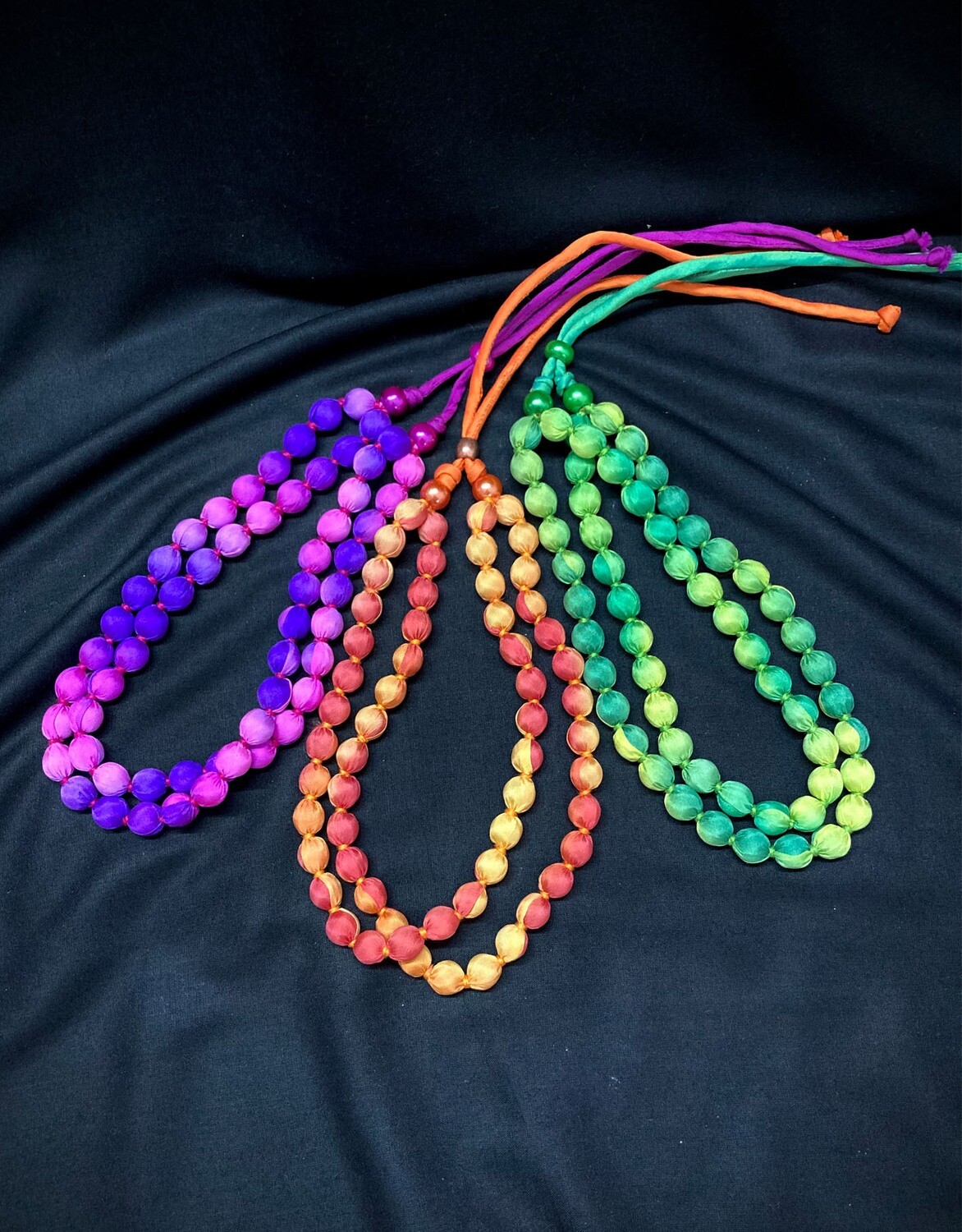 DOUBLE LINE BEADS H.P