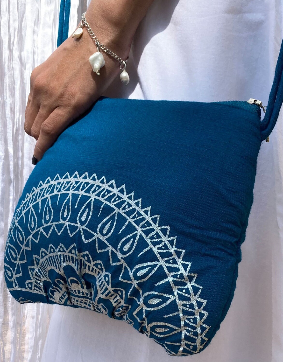 MANDALA SLING BAG