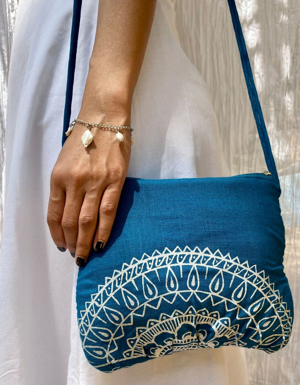 MANDALA SLING BAG