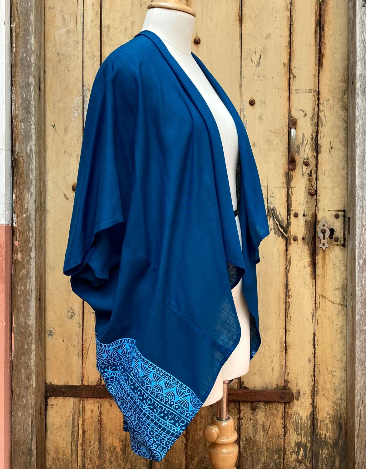 MANDALA SHORT PONCHO