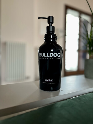 Dispenser Bulldog gin