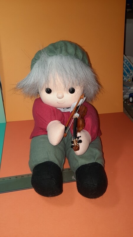 Spieluhr, 90er Jahre, macht Musik und bewegt sich.