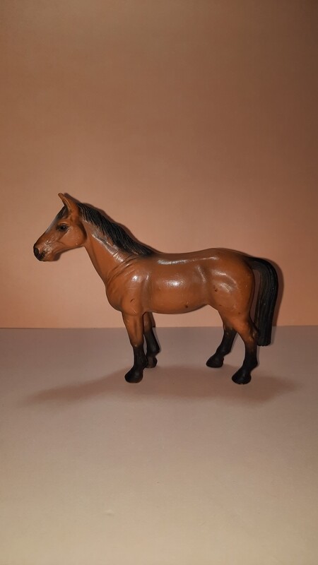 Schleich Horse Club Hannoveraner Stute von 2001 (0005)