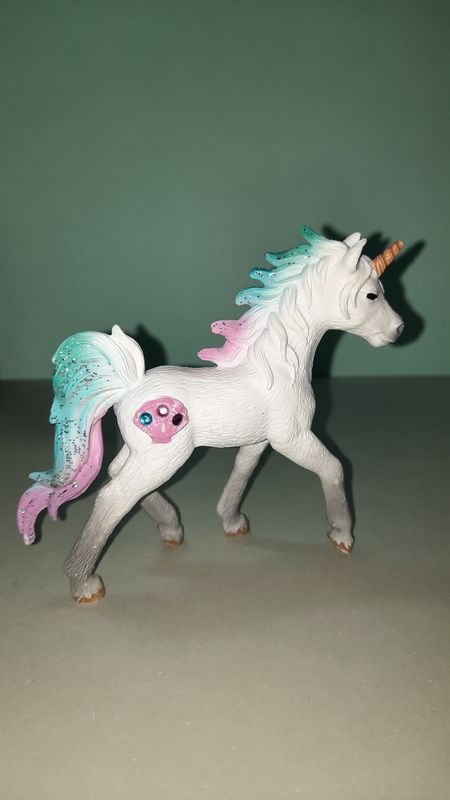 Schleich Bayala, Fohlen, Einhorn Figur von 2017 (204a)