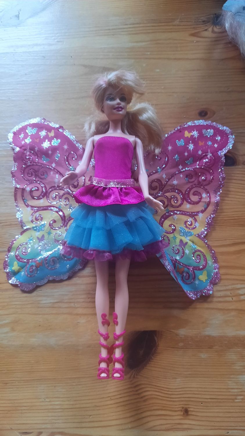 Barbie als Schmetterling