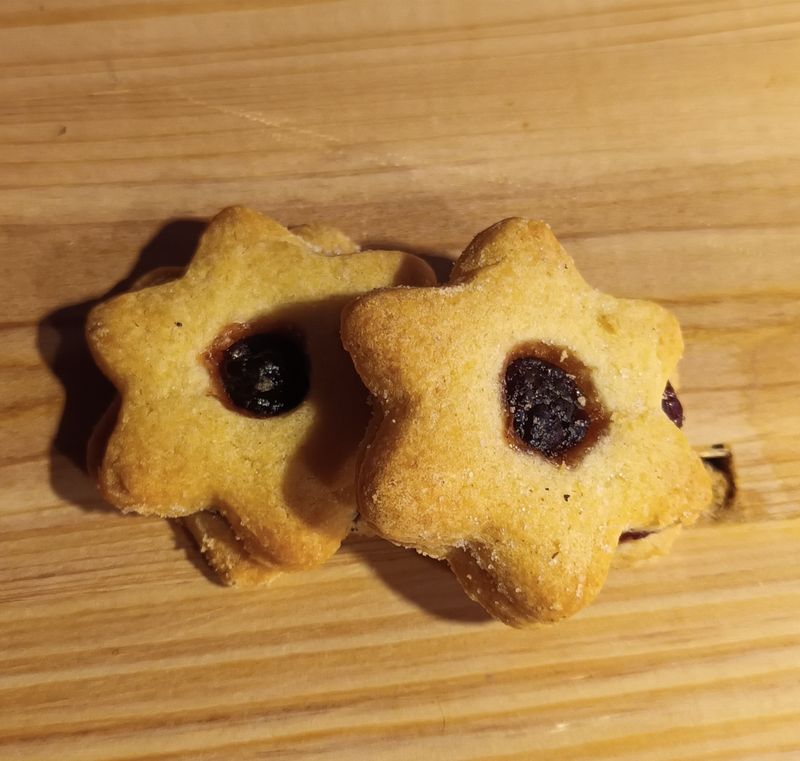 Sauerkirsch-Stern 125 g Sauerkirsch-Stern 125 g