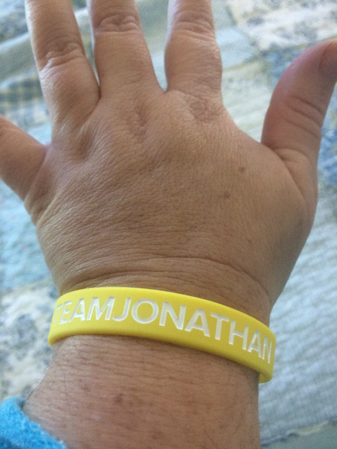 #TEAMJONATHAN Wristbands Yellow Colour