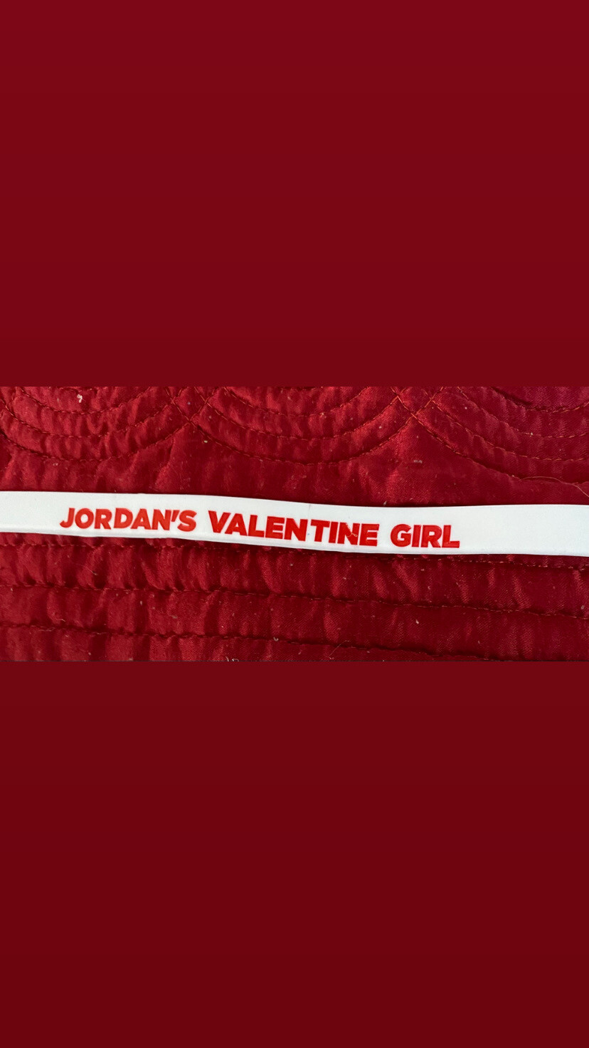 JORDAN&#39;S VALENTINE GIRL Wristbands White Colour &amp; Red Text