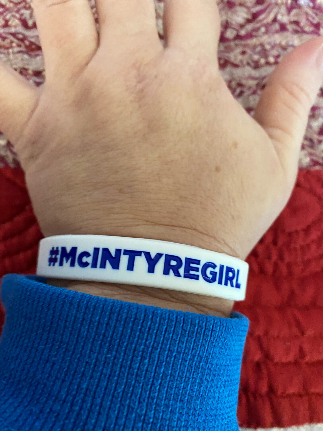  #McINTYREGIRL Wristbands White Colour &amp; Blue Text