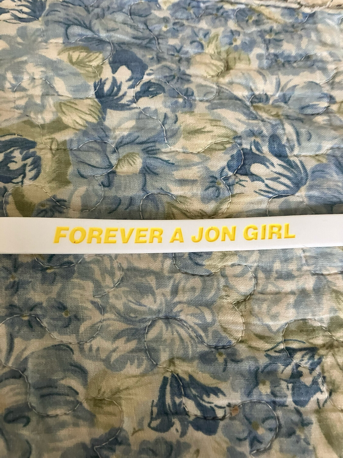 FOREVER A JON GIRL Wristbands (Yellow Text)