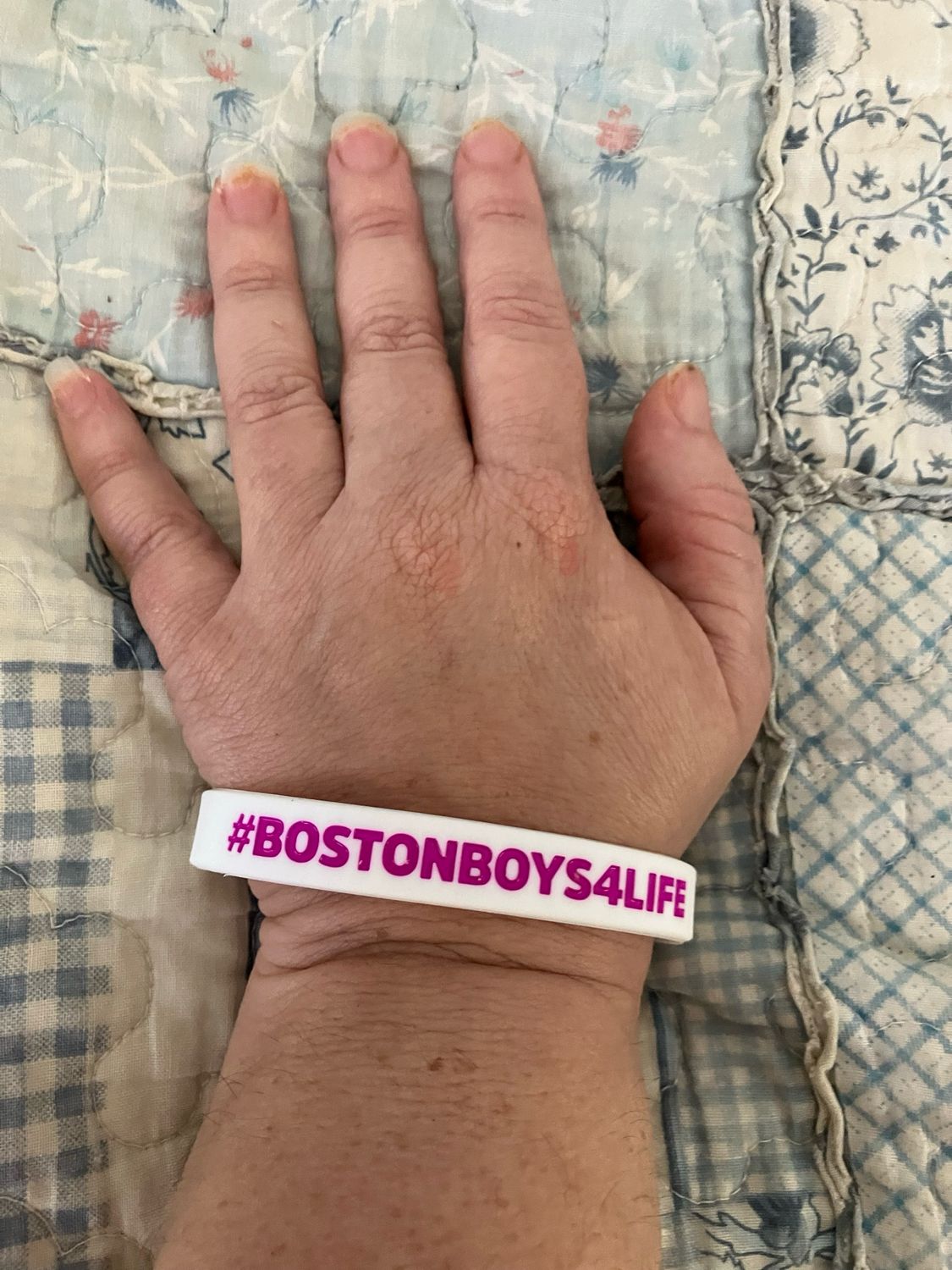 #BOSTONBOYS4LIFE Wristbands (Pink Text)