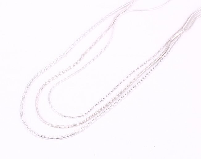 Schlangenkette 925 Silber mit Stärke 1,2 mm Schlangenkette 925 Silber mit Stärke 1,2 mm
