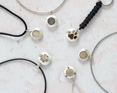 Circle mittelgroß, runde Schmuckstücke mit Tierhaaren
