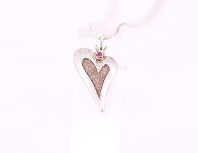 Forever mit Krone Avalon und Edelstein asymmetrisches Herz mit Tierhaaren mit Krone und Edelstein