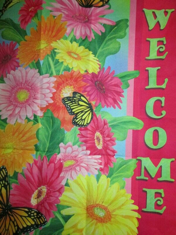 House Banner - Welcome With Butterflies &amp; Daisys Approx 28 x 40 inches