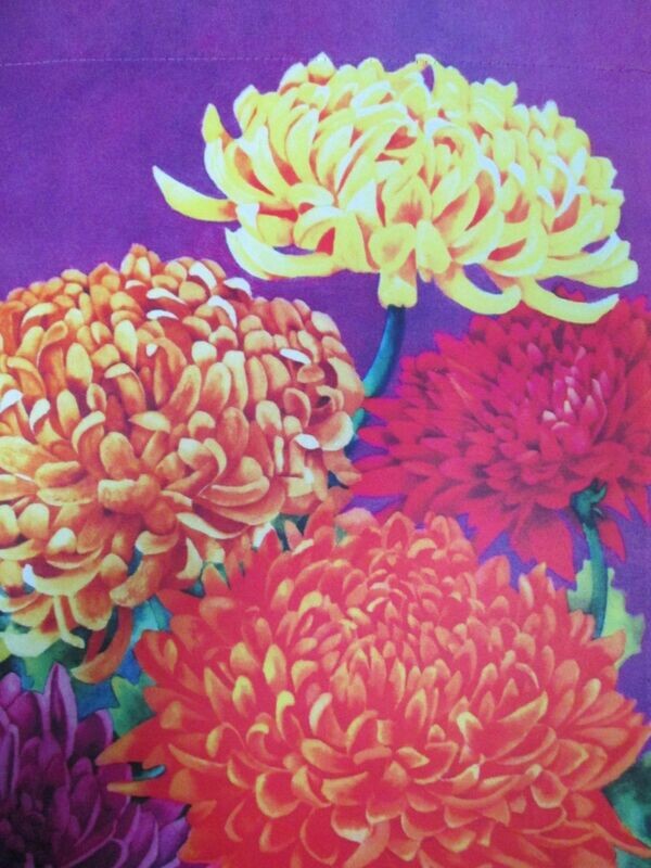 Garden Banner - Large Mums - Explosion Approx 11 x 17 inches