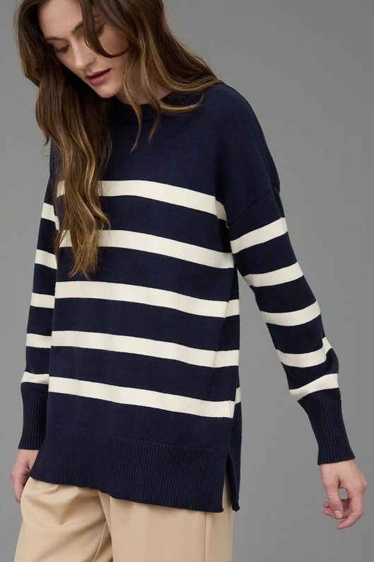 Oversized Crewneck Sweater - Navy / Ivory Stripe