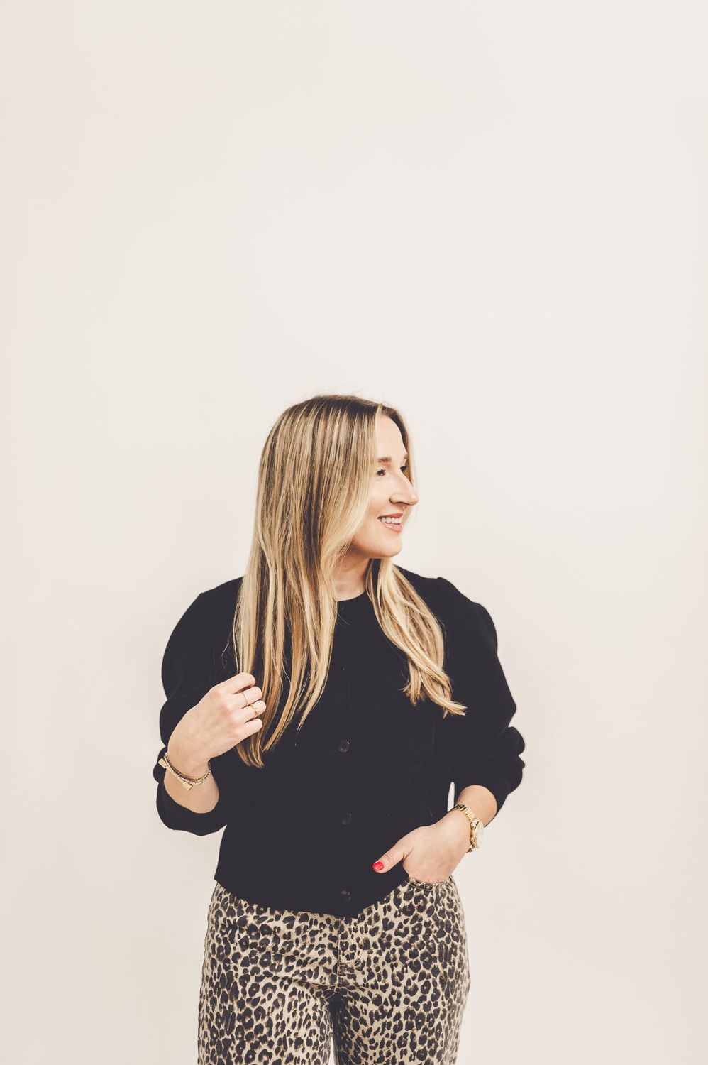 Long Sleeve Cropped Cardigan - Black