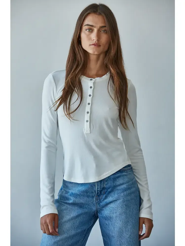 Long Sleeve Ribbed Henley