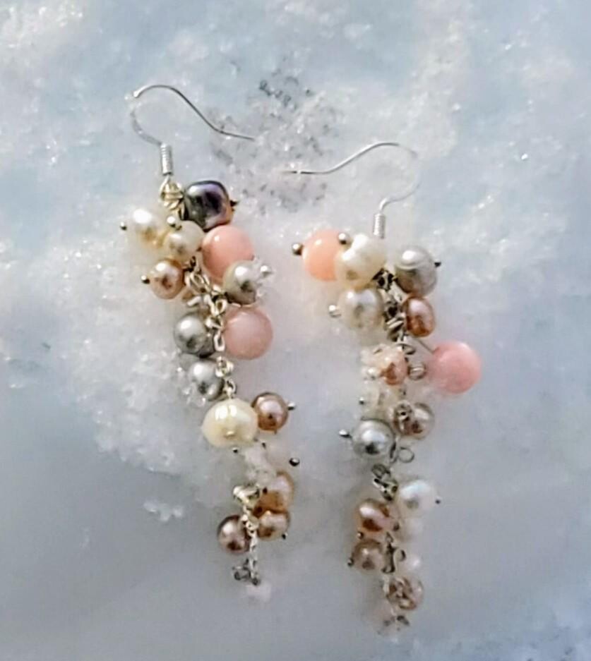 Pink pearls Earrings