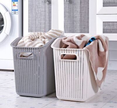 Canasta para lavandería sencilla