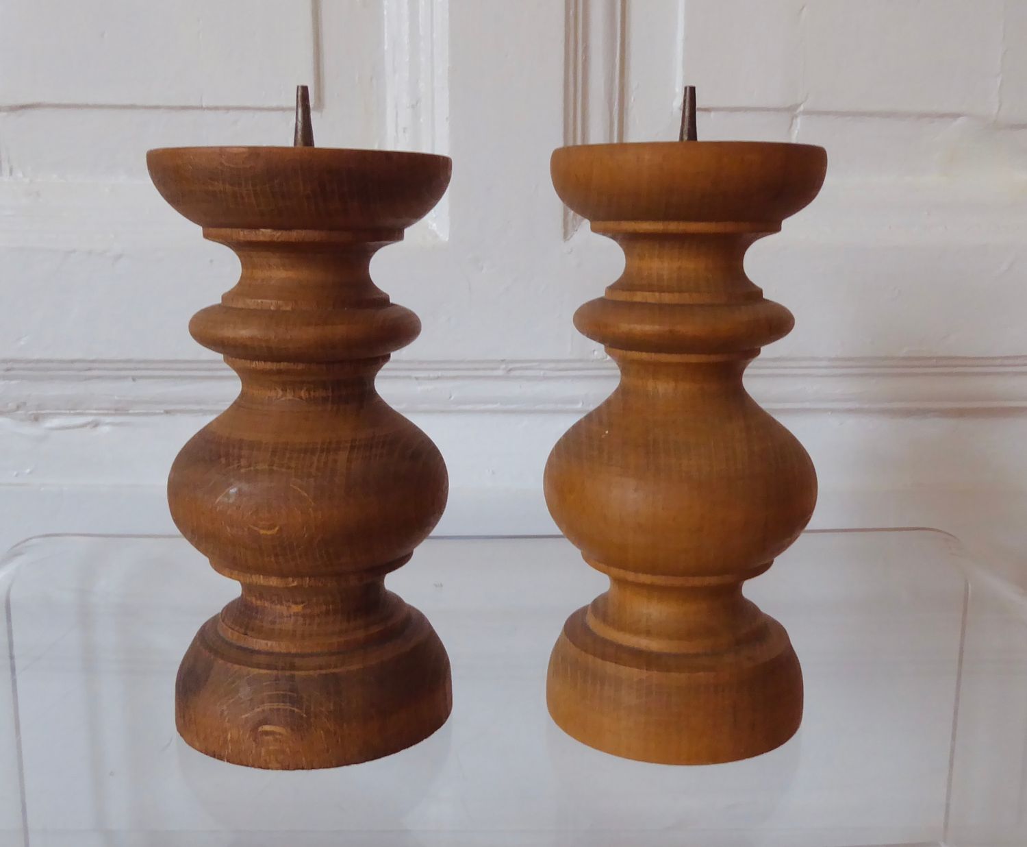 2 handgedrechselte Holz Kerzen Leuchter