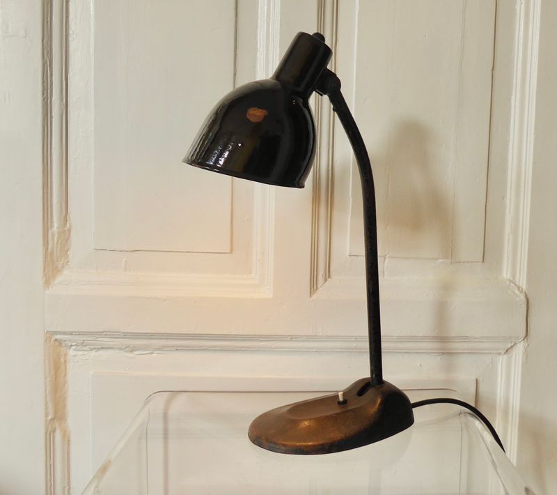 Hellux 786c Bauhaus Lampe