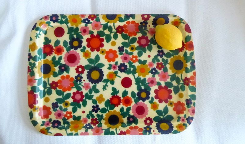 Vintage Blumen Tablett