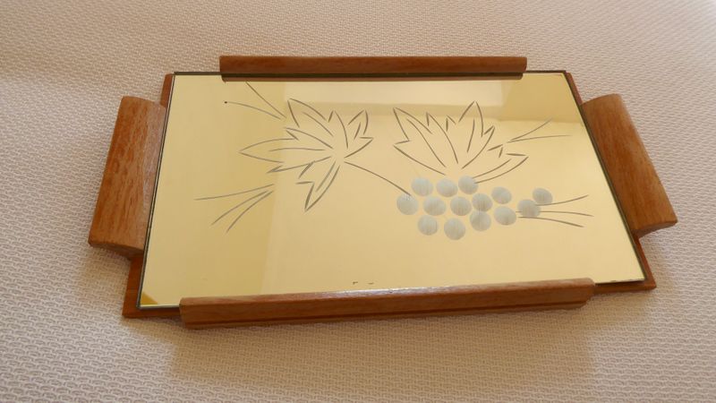 Kleines Spiegel Tablett