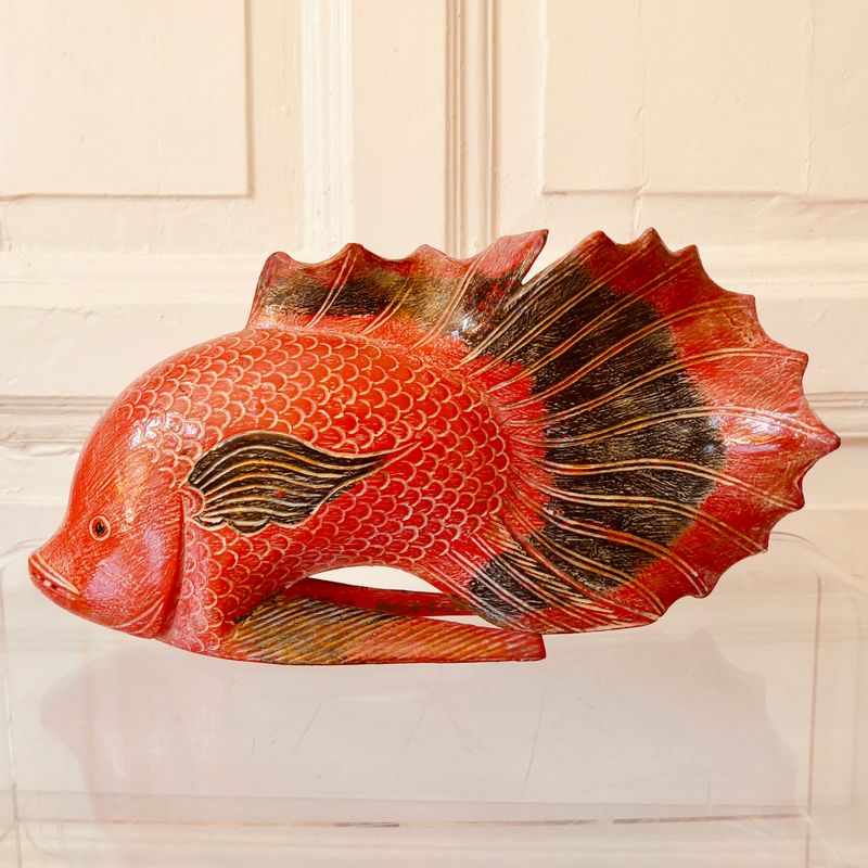 Asiatische Fisch Skulptur