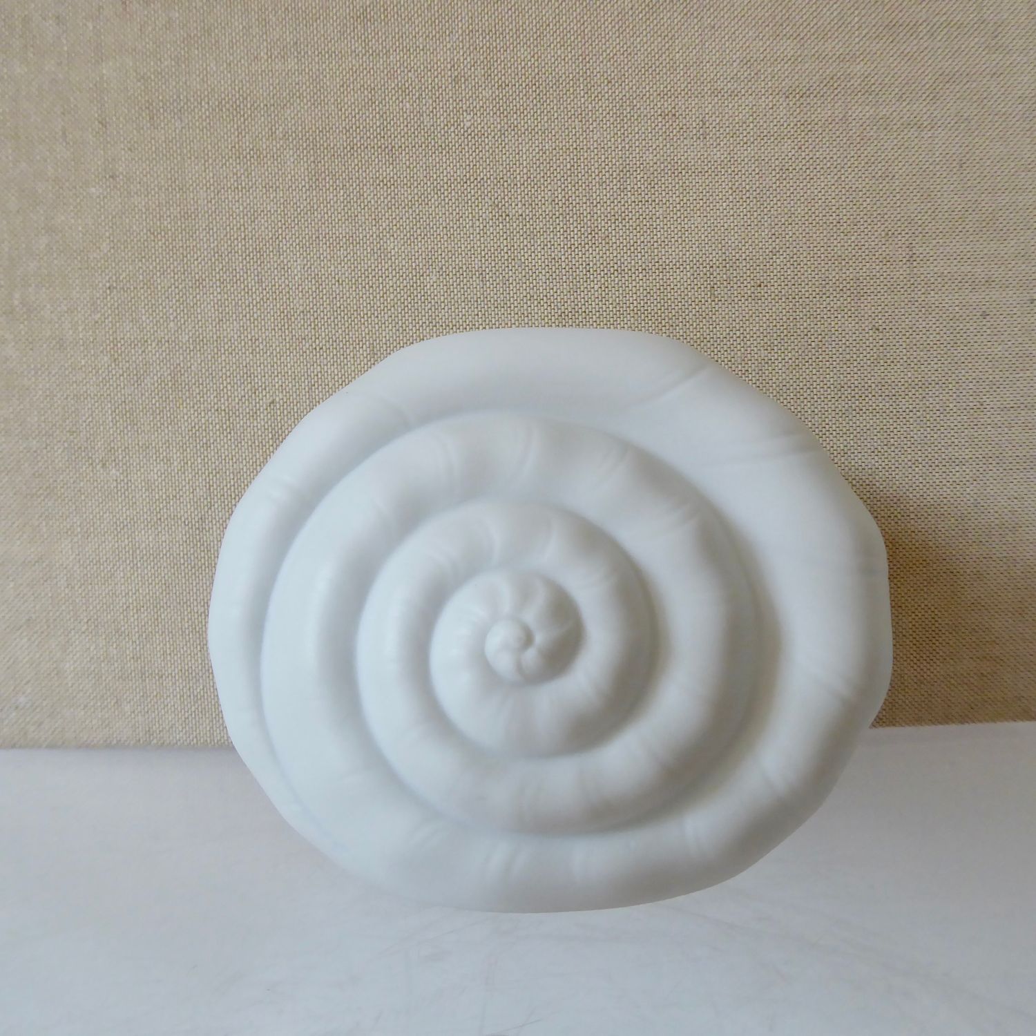 Hutschenreuther Vase Schneckenhaus F v Gugel