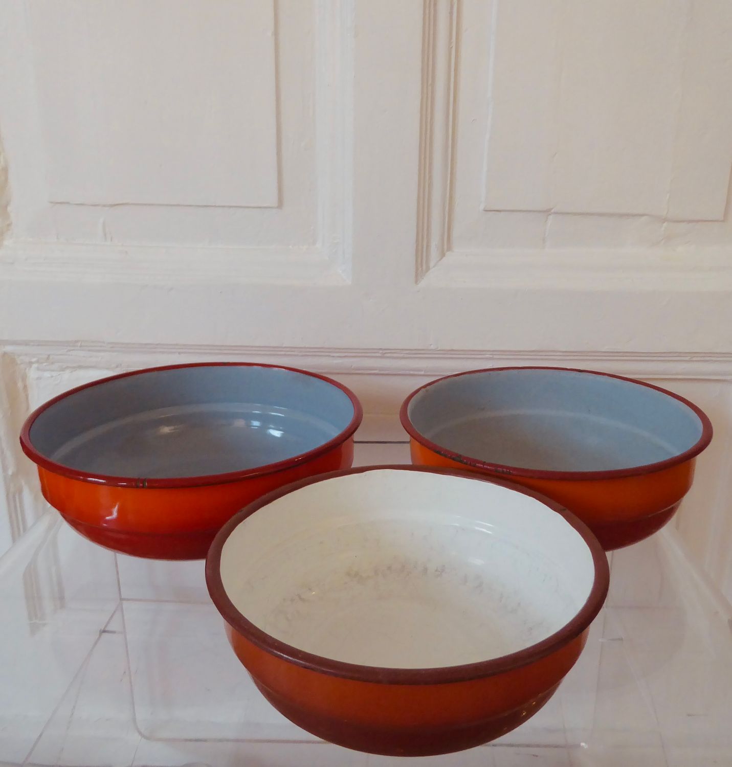 3 antike Emaille Schalen Schüsseln 3 antike Emaille Schalen Schüsseln