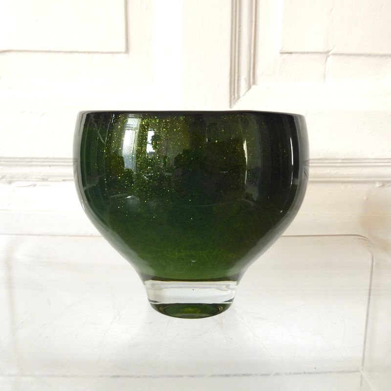 Skandinavische Art Glass Vase