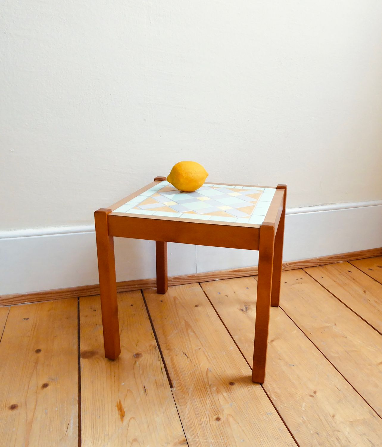 Beistell Tisch Blumen Hocker Mosaik Beistell Tisch Blumen Hocker Mosaik