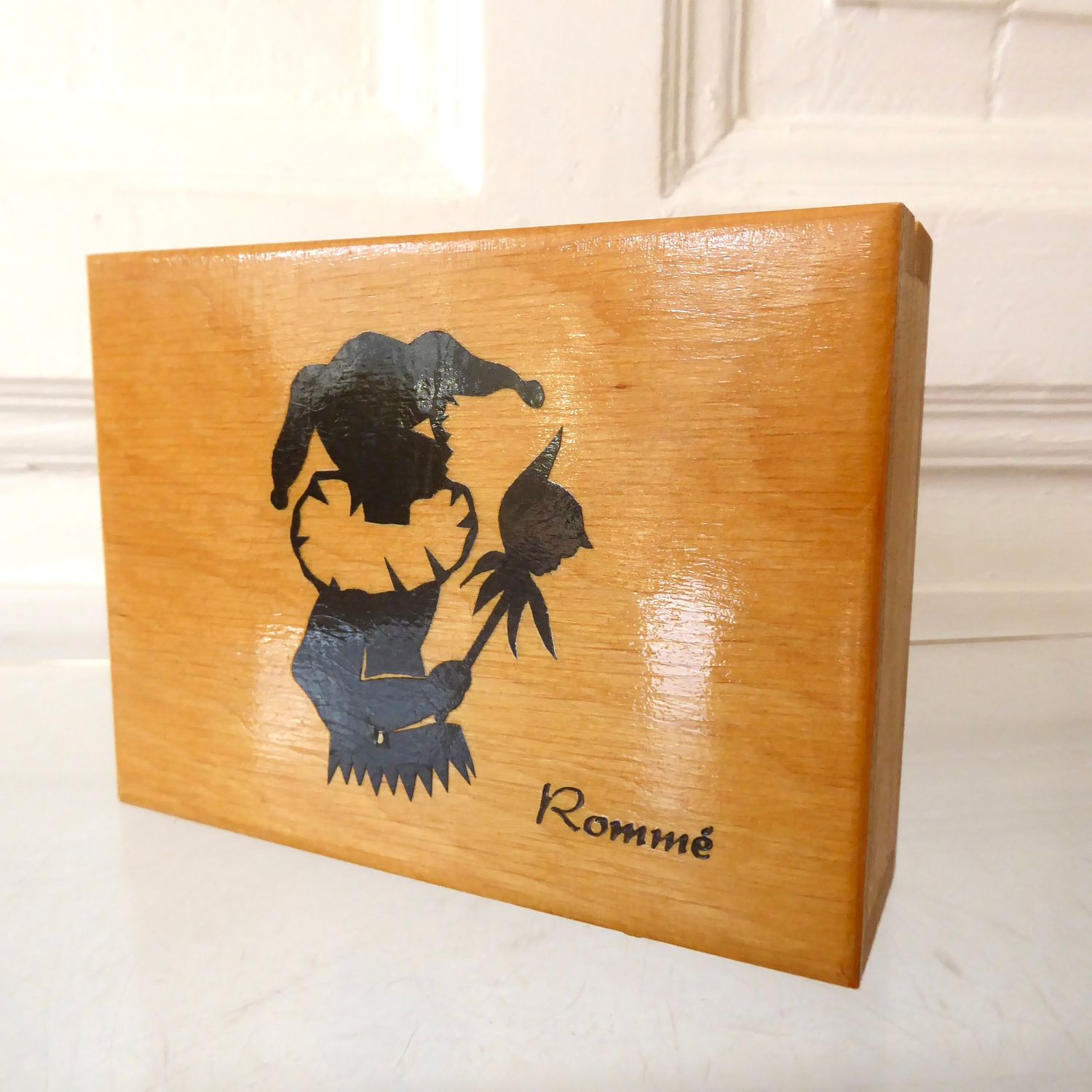 Holz Schatulle Scherenschnitt Rommé Harlekin