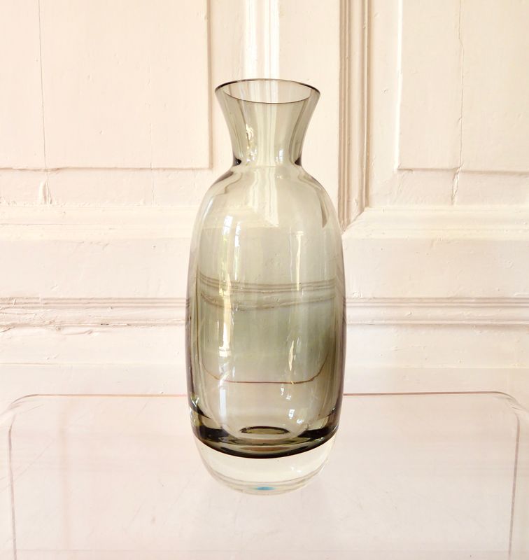 Skandinavische Art Glass Vase