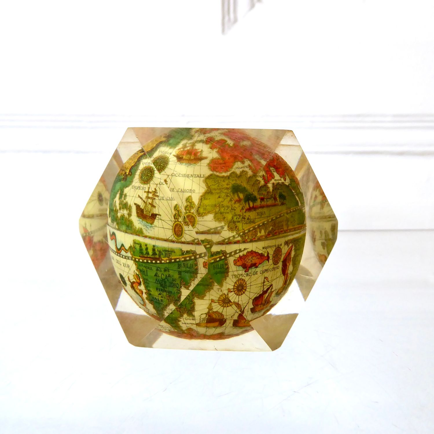 Briefbeschwerer Globus Polygon Briefbeschwerer Globus Polygon