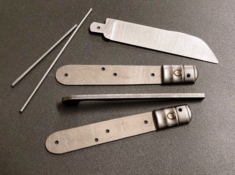 Messerbausatz GOUTTIÈRE, Original Kit aus Thiers, Frankreich, geschmiedete Feder, Klinge Karbonstahl