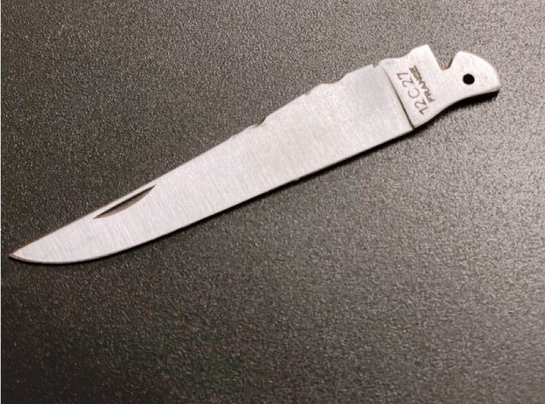 Klinge Sandvik matt für Laguiole Taschenmesser, Klingenrücken verziert Klinge Sandvik matt für Laguiole Taschenmesser, Klingenrücken verziert