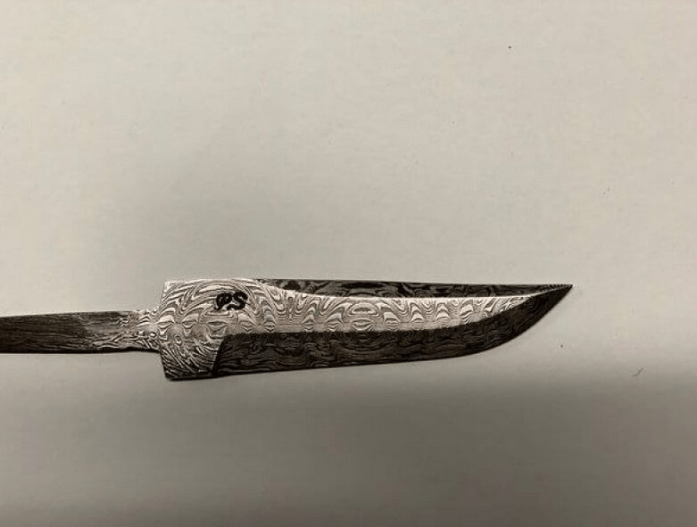 Poul Strande, Damast Messerklinge (Wilder Damast) mit beidseitiger Rückenfase Poul Strande, Damast Messerklinge (Wilder Damast) mit beidseitiger Rückenfase