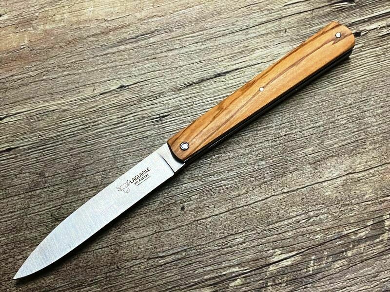 Laguiole en Aubrac, das Espalion, Taschenmesser 12 cm, Griff Olivenholz Laguiole en Aubrac, das Espalion, Taschenmesser 12 cm, Griff Olivenholz