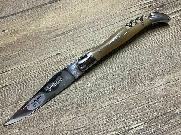 Laguiole en Aubrac 12 cm, geschmiedete Biene, Griff blonde Hornspitze, Korkenzieher